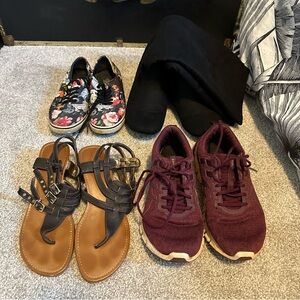Bundle of shoes